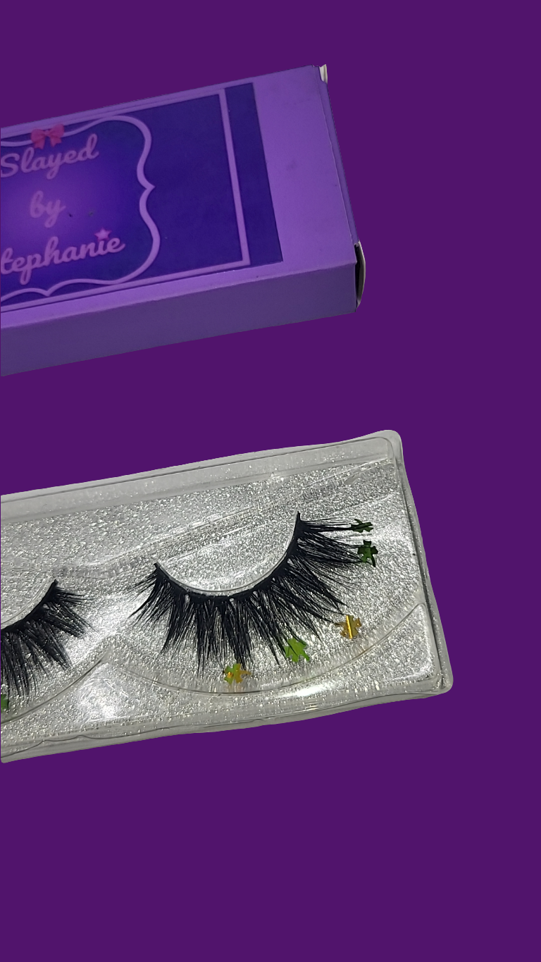 CLOVER LASHES š