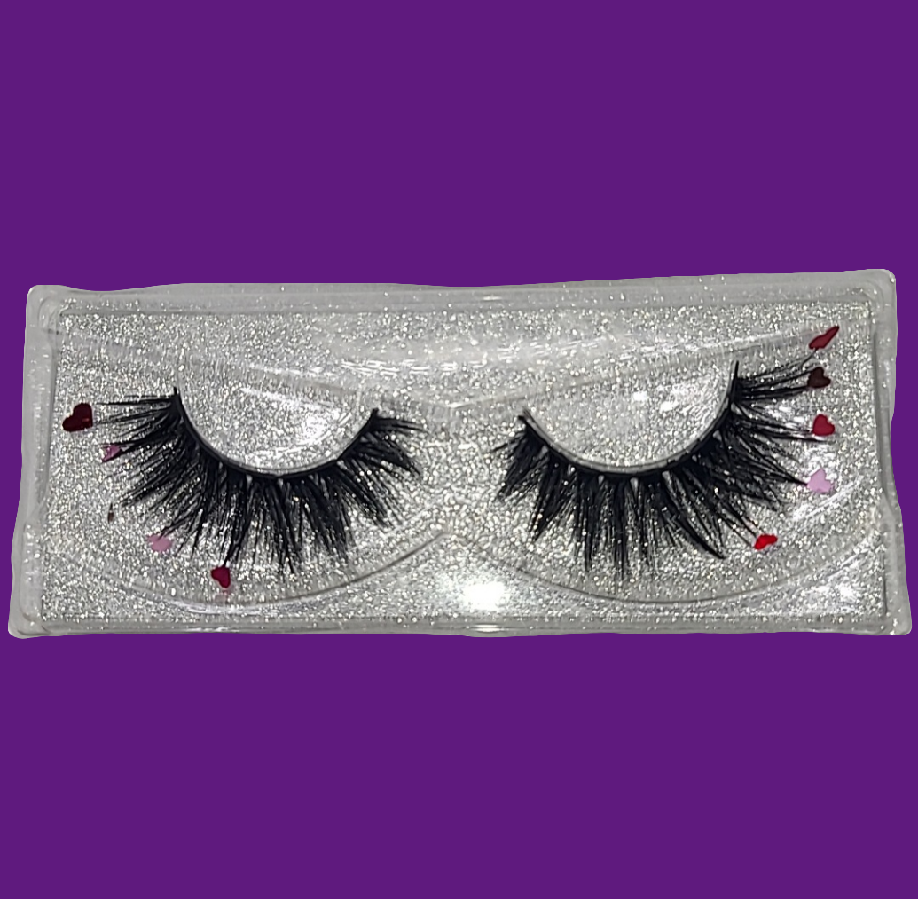 HEART LASHES♡