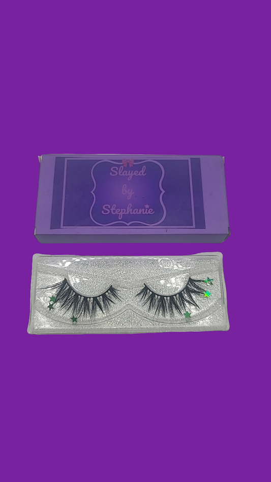 GREEN STAR โ LASHES