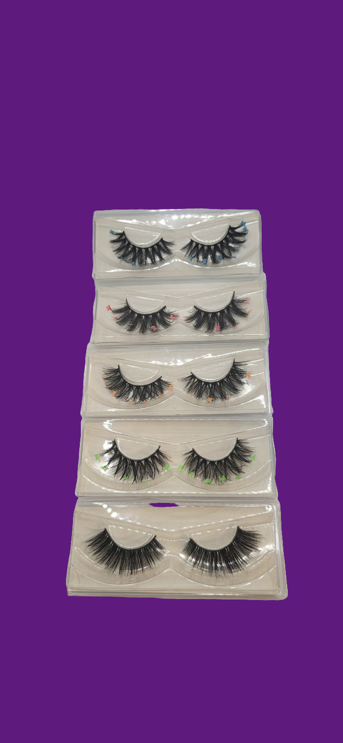 GLOWING BFLY LASHES 🦋