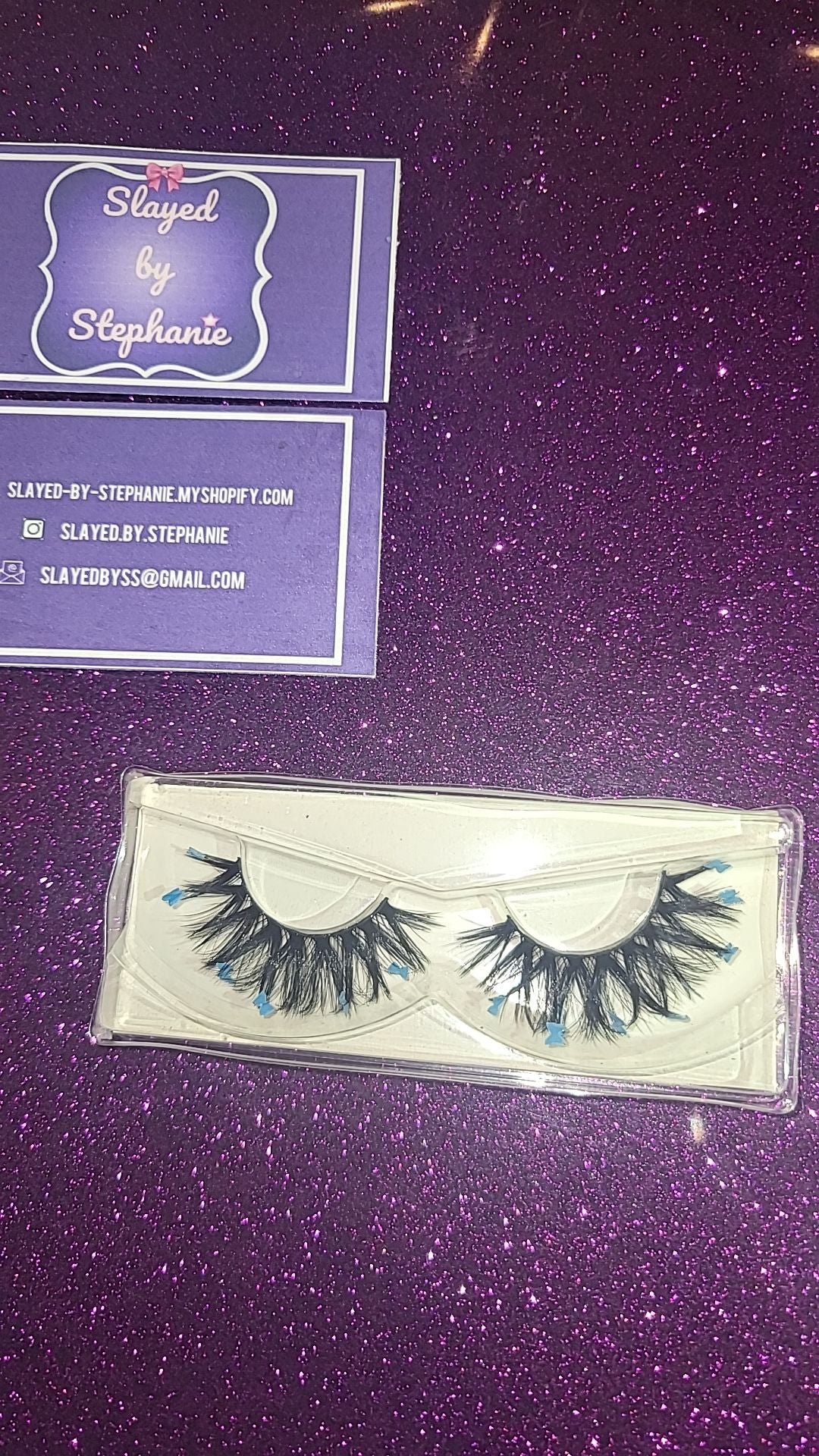 GLOWING BFLY LASHES 🦋