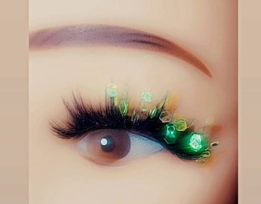 GLITZ LASHES ✨️