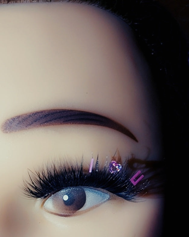 I 🩷 U LASHES